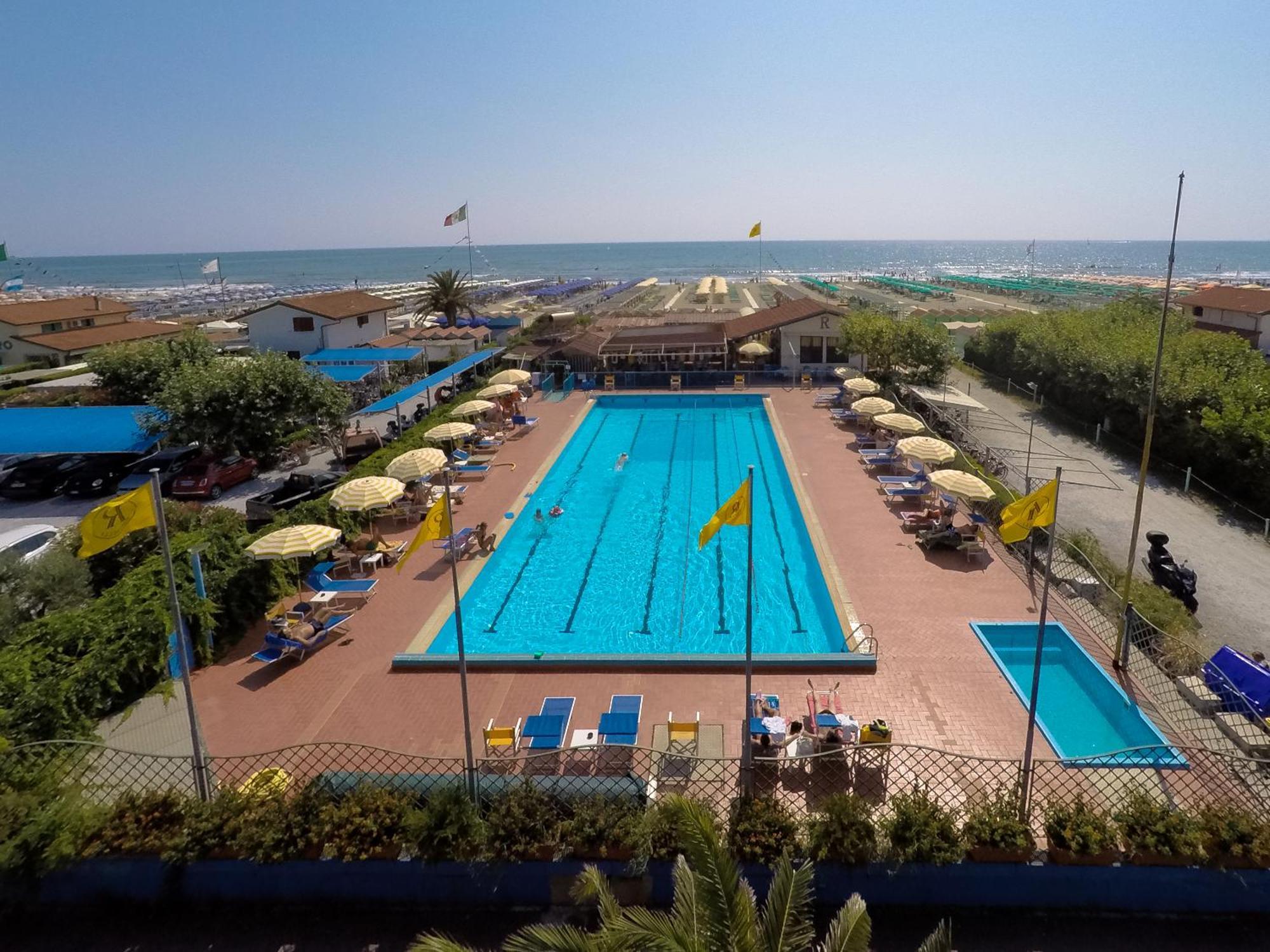 Hotel Raffaelli Villa Angela Forte dei Marmi Dış mekan fotoğraf
